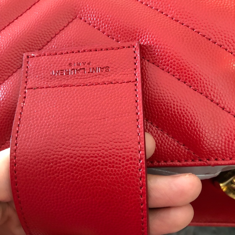 ❤️SOLD❤️saint laurent Cassandre tote grained red - Picture 6 of 8